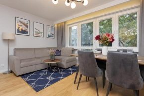 Warneńska Apartment by Noclegi Renters Warsaw